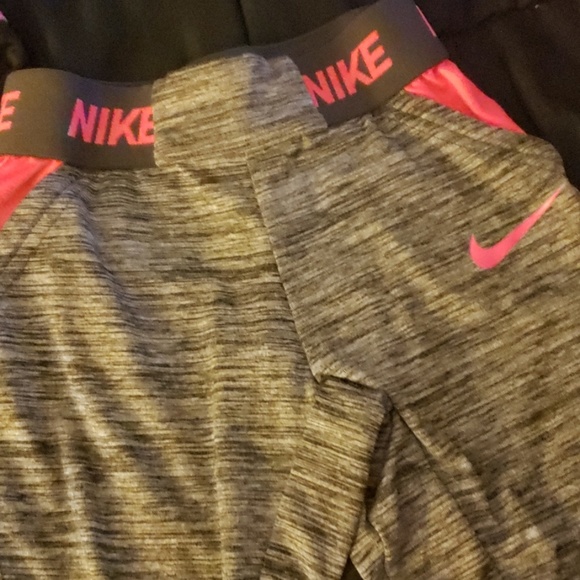 2 nike toddler size 3t outfits - Picture 3 of 4